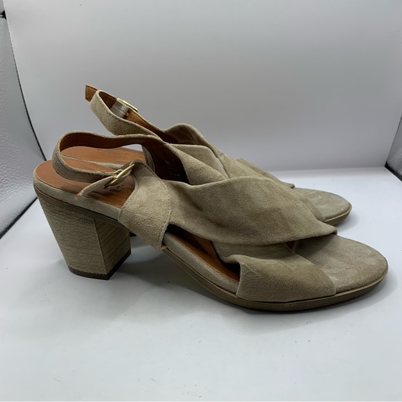Mariella Woman’s Beige Suede Leather Sling Back Sandals Size 9 - Picture 9 of 10